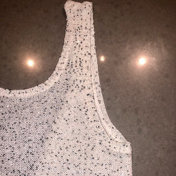 River Island sequin top, white, US size 6 (S) - Picture 2 of 10